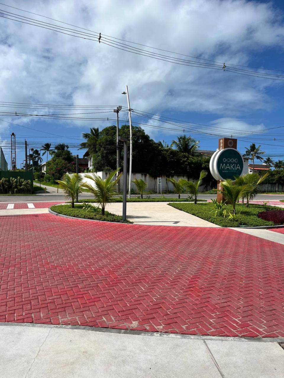 Porto De Galinhas- Flat Terreo Frente Piscinas- Muro Alto-b18 *